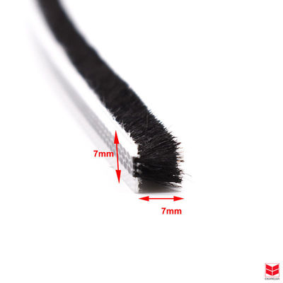 Böcek geçirmez hava şeridi 7*7 mm Ağacı Dolap Güçlü Yapışkanlıklı Sıcak Erime