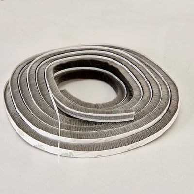 Modern Apartman Alüminyum Pencere ve Kapı Aksesuarları Fin Yün Toplu Hava Çubuğu