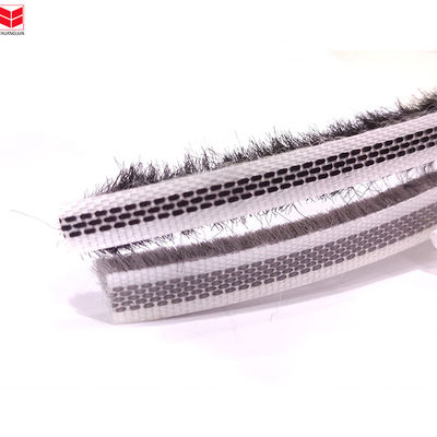 Auminyum kapı ve pencere silikon tabanı dökülmeyen alüminyum kaydırma kapı pencere hava şerit fırça mühürü 50000 metre