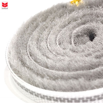 CLJ Yün Yığın Dükkanlı Silikonlu Hava Çizgisi Auminium Kapı Ve Pencere için Şişkin Kürk