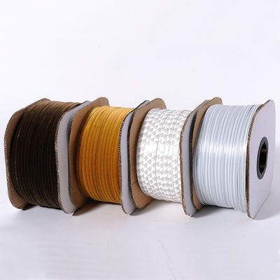 Fırça Mühürlü Yün Yığın Kaydırıcı Kapılar için Hava Çözümü Toz geçirmez Böcek geçirmez Ses geçirmez Yığın Yüksekliği 3-25mm Genişliği 3-50mm