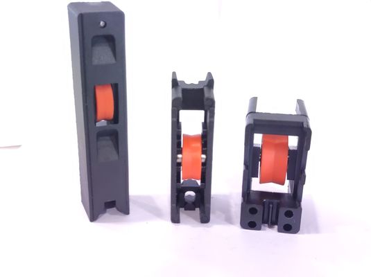 Özel L şeklinde Alüminyum Kaydırma Cam Kapı Alt Roller Nylon Tek Tekerlek Ticari için