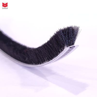 Kaydırıcı Pencereler için özelleştirilebilir Hava Çizimi Renkleri KARA/GİRİ/KARA/BEYİK/DÜNYADIR Yığın Yüksekliği 3-25mm / Genişliği 3-50mm