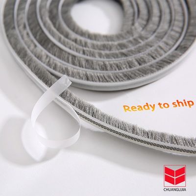 Kaydırıcı Pencereler için özelleştirilebilir Hava Çizimi Renkleri KARA/GİRİ/KARA/BEYİK/DÜNYADIR Yığın Yüksekliği 3-25mm / Genişliği 3-50mm