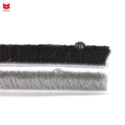 6.8*5/6/7/8 Fırça Yığınları Kapı ve Pencere için Modern Tasarım Yığınları Yüksekliği 3-25mm Genişliği 3-50mm